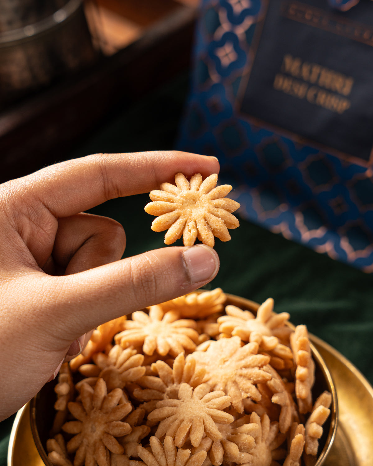 Mathri Desi Crisp