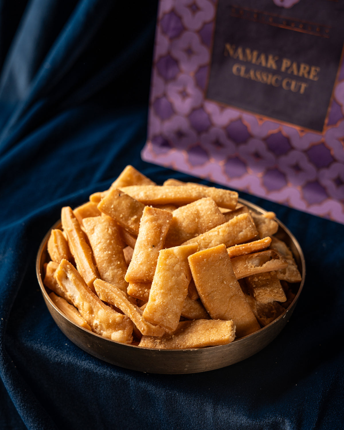 Namak Pare Classic Cut